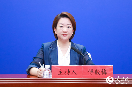 傅毅梅.jpg